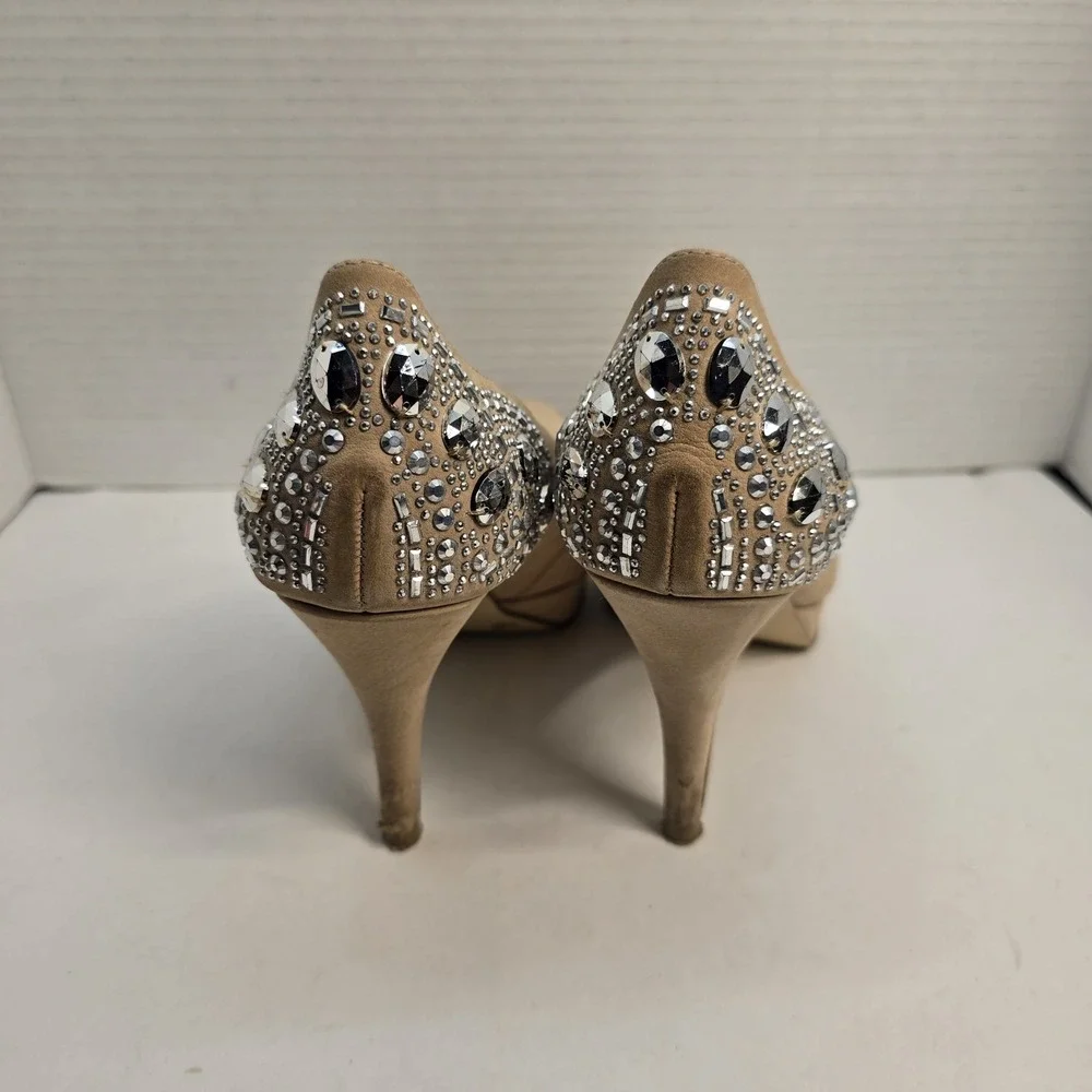 Gianni Bini Tan Suede Rhinestone Embellished Platform Pumps Heels Womens 7.5M